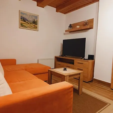 Holiday home Pocitniska Hisa Taler *