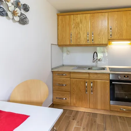 Holiday home Pocitniska Hisa Taler *